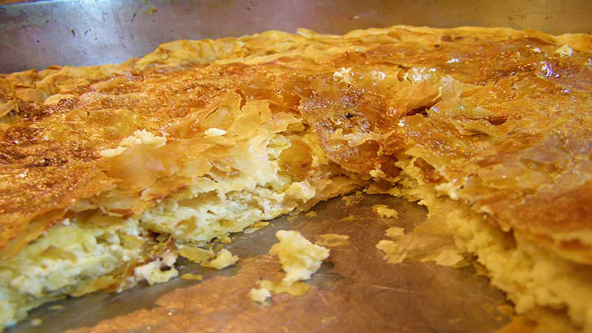 Τραχανόπιτα: απλή, γρήγορη και εύκολη συνταγή για όλους