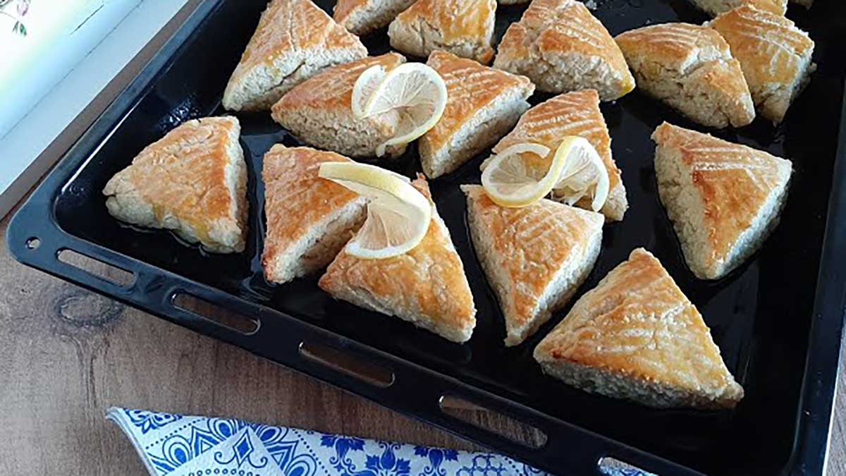 Σμυρνέικα τρίγωνα. Γνήσια παραδοσιακή συνταγή