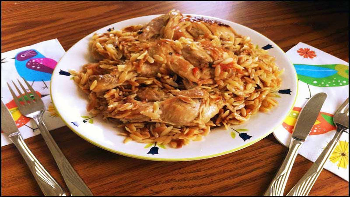 Κοτόπουλο γιουβέτσι γρήγορο: ένα παραδοσιακό ελληνικό πιάτο