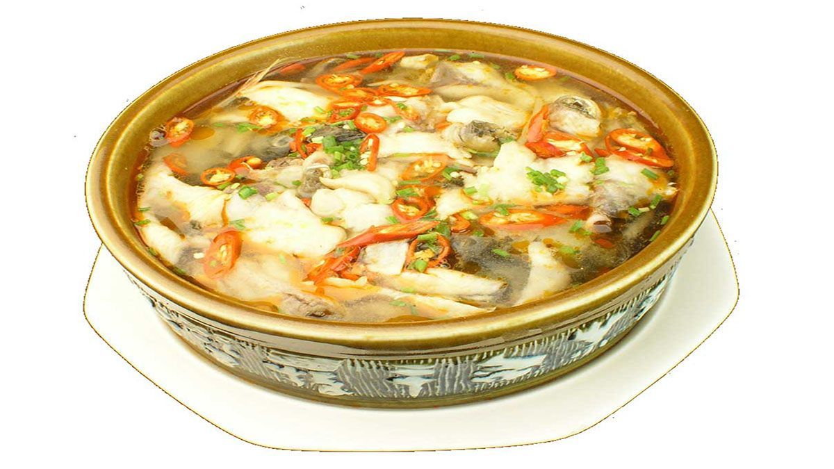 Η ψαρόσουπα με αυγολέμονο είναι μια παραδοσιακή ισπανική συνταγή