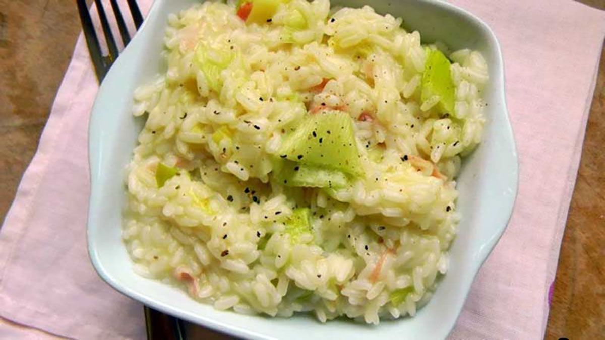 Λάχανο με πράσα και ρύζι: ένα νόστιμο και θρεπτικό πιάτο
